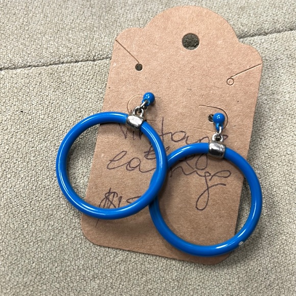 Vintage pierced earrings bundle - Picture 2 of 6